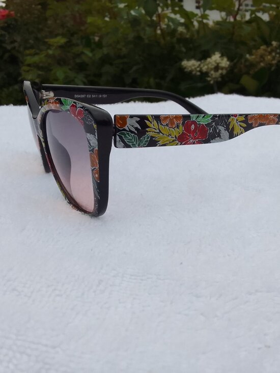 Bundle fashion sunglasses&Dolce&Gabbana sunglasses, brand new main image 4